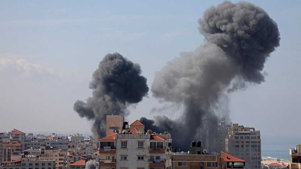 Israel en estado de guerra: los ataques de Hamas, bombardeo sobre la Franja de Gaza, los muertos, minuto a minuto | Conmoción mundial por la crisis en Medio Oriente