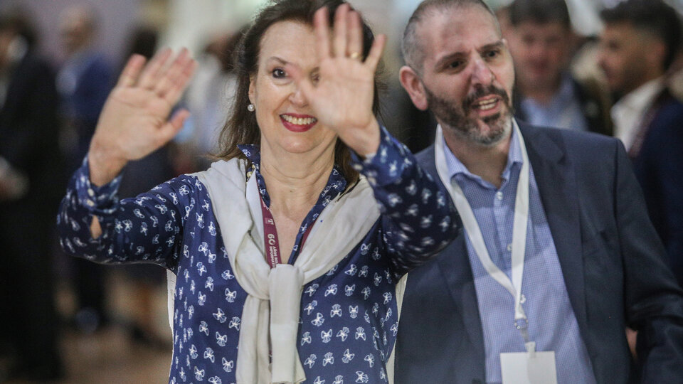 La libertad de no dejar ningún derecho sin pisotear | Diana Mondino, eventual canciller de Javier Milei, comparó a la AUH con la política de vouchers 