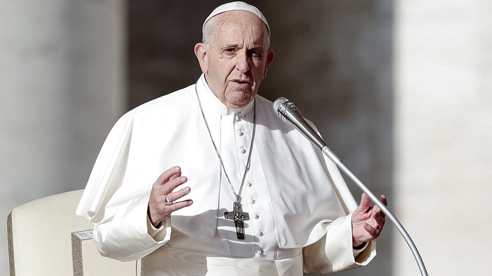 El Papa Francisco llamó a “desmasculinizar” la Iglesia: “Si no entendemos qué es una mujer, nunca entenderemos qué es la Iglesia” | Frente a la Comisión Teológica Internacional del Vaticano