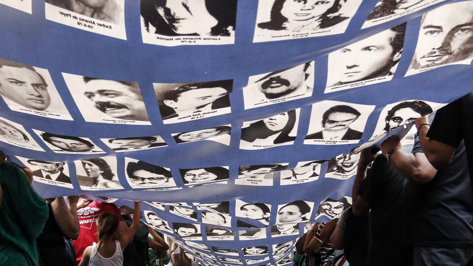 La Universidad Nacional de Tucumán entregará legajos de desaparecidos durante la última dictadura   | Celebración por los 40 años de democracia