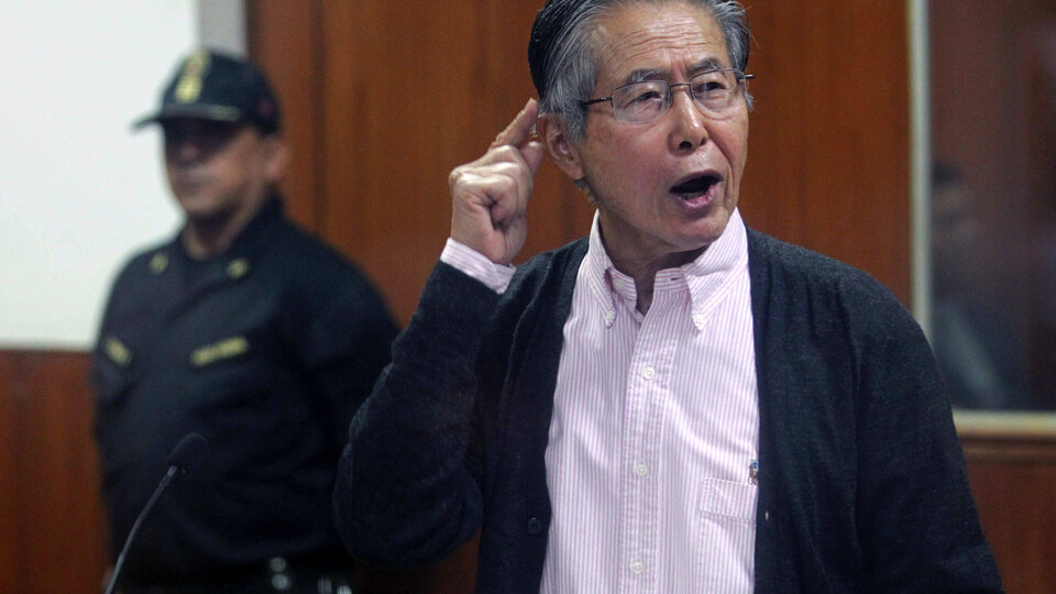 Perú: Alberto Fujimori, a las puertas de una polémica liberación | Golpe al derecho a la justicia de las víctimas de la represión fujimorista