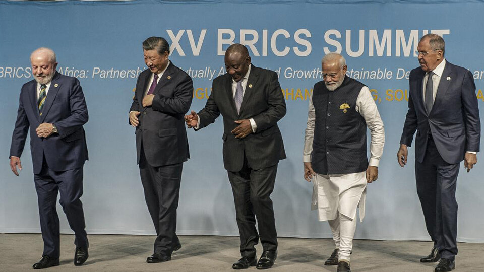 Quali sono le implicazioni delle dimissioni dell’Argentina dai BRICS?  |  Una porta sbattuta al gruppo delle economie più prospere