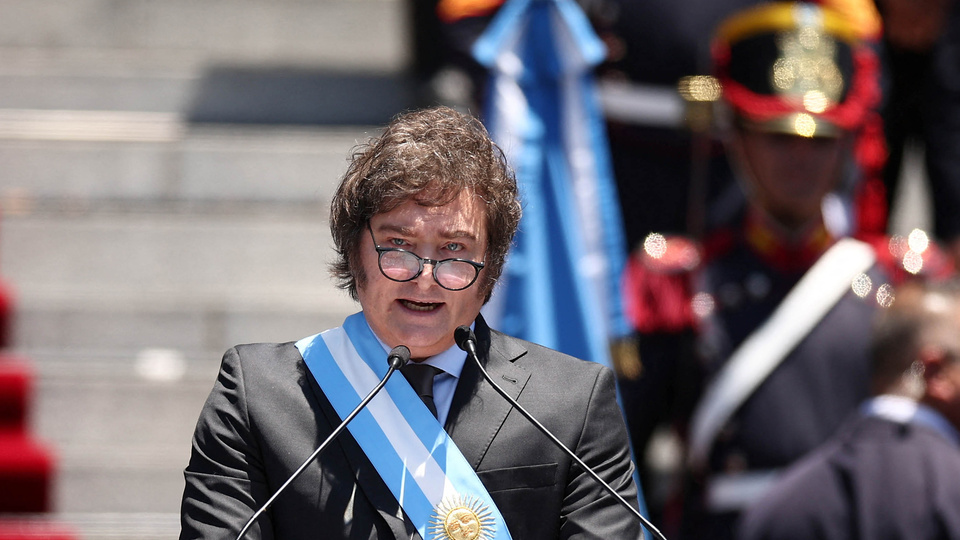 Javier Milei, con un 55 por ciento de imagen negativa | Perdió un punto de aprobación por día de gestión