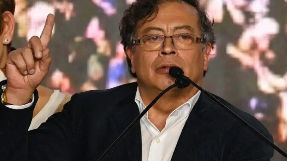 Gustavo Petro Anunció La Gratuidad Universitaria En Colombia Y Criticó ...