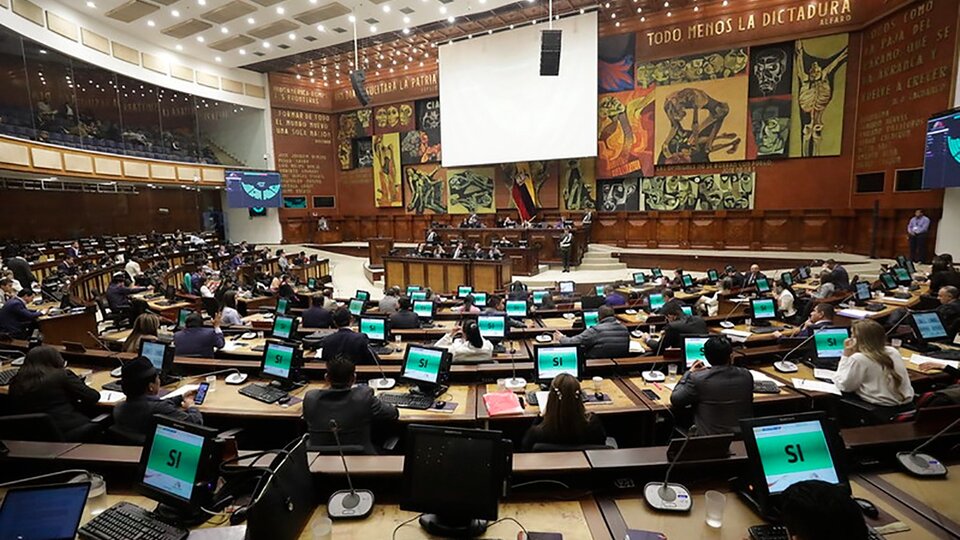 Ecuador: el Parlamento respalda el despliegue militar y policial contra el narcotráfico | Los legisladores convocaron a la unidad nacional