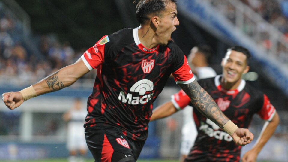 Instituto de Córdoba Stuns Gimnasia La Plata 3-1 in League Cup Match