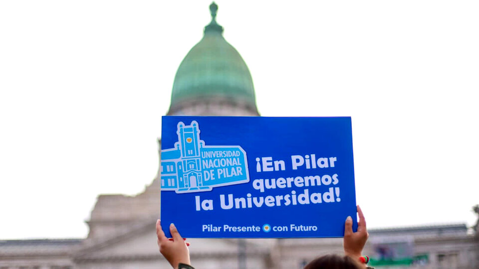 Una barrera al intento de Milei de frenar la creación de la Universidad de Pilar | Revés judicial para el Gobierno