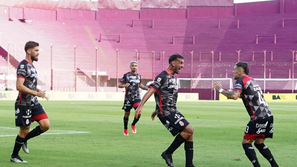 League Cup: Huracán fell as a visitor against Barracas Central |  El Globo lost 1 to 0 against Guapo in another match with referee controversy