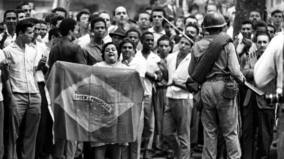 Brasil: dos lecturas de una fecha mentirosa