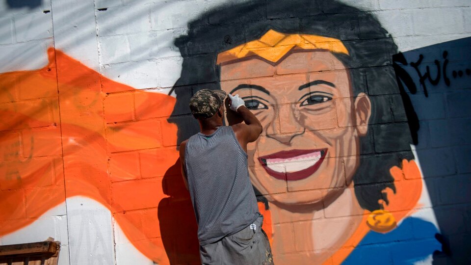 Brasil: La Policía arrestó a dos sospechosos del crimen de Marielle Franco | Se trata de un asesor de uno de los autores intelectuales del asesinato y un exlíder parapolicial