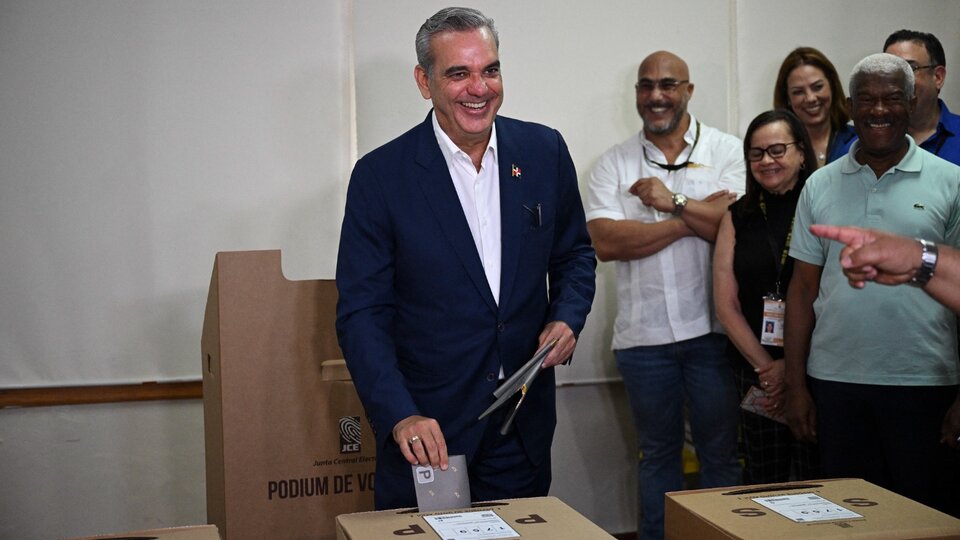 República Dominicana: Luis Abinader ganaba la reelección | Arañaba el 60 por ciento de los votos según los primeros datos oficiales