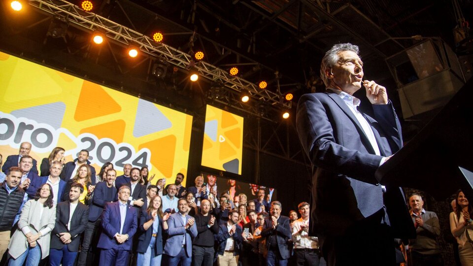 Mauricio Macri relaunches the PRO by juggling: officialism or opposition to Javier Milei? | The former president gathered his troops in La Boca