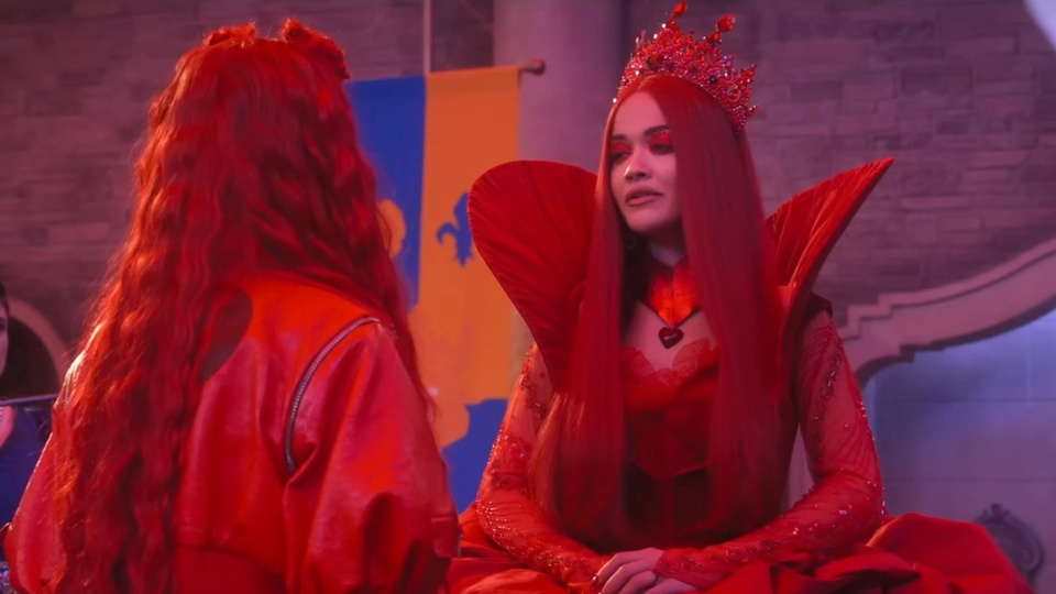 brandy-y-rita-ora-regresan-en-descendants-wicked-wonderland-la