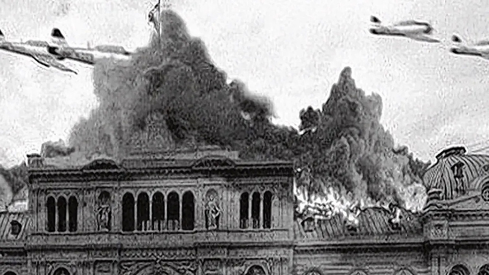 Las fuerzas del cielo | A 70 años del bombardeo a Plaza de Mayo | Página|12
