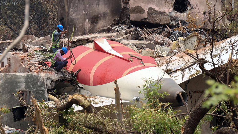 Ya son 279 los muertos en el accidente aéreo de India