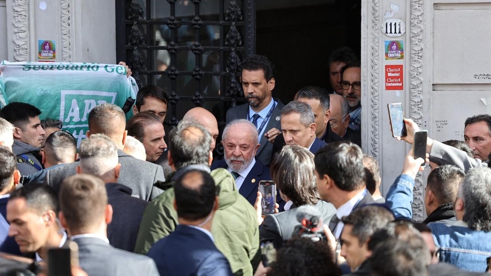 La visita de Lula a Cristina Kirchner | Se reunieron en el departamento de San José 1111 | Página|12