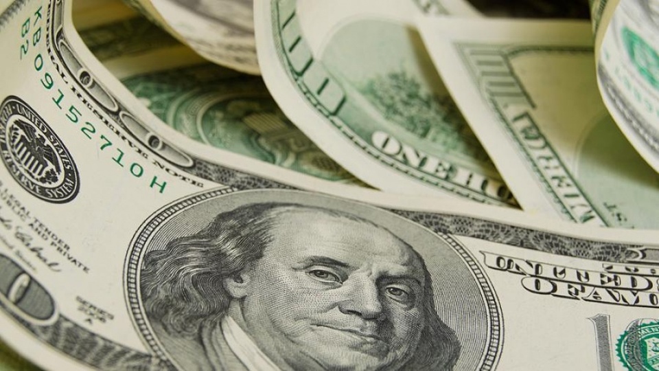 Le dollar a clôturé la semaine sous le toit | Le prix de gros est resté à 1.415 pesos