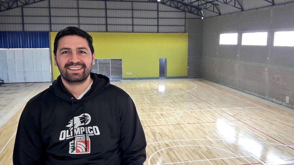 Leo Gutiérrez, DT de Ciclista Olímpico de La Banda.