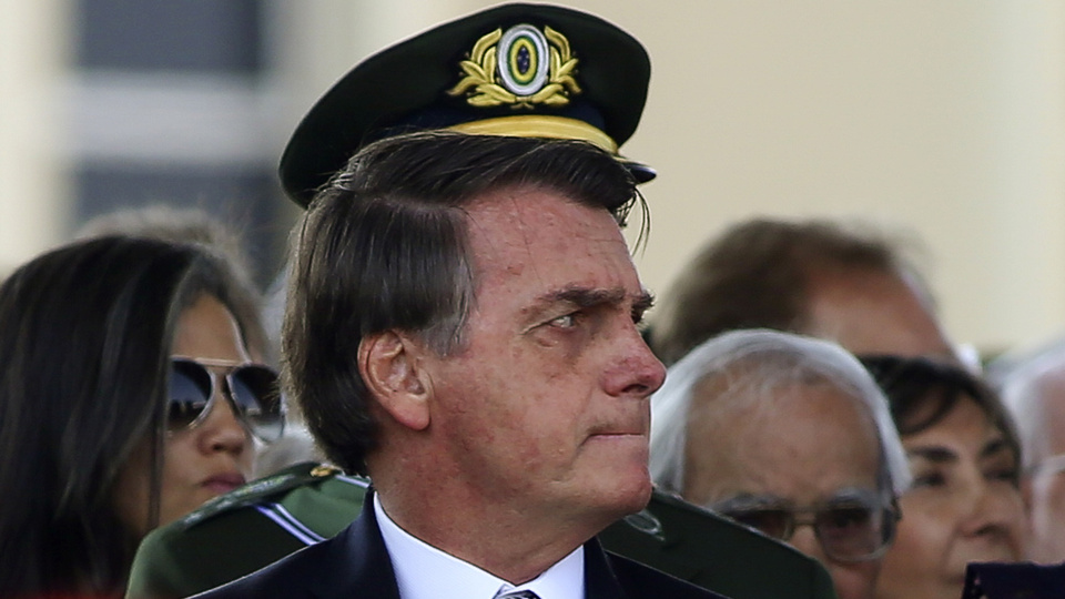 Jair Bolsonaro rechazó la ayuda del G7 para combatir los incendios en el Amazonas.