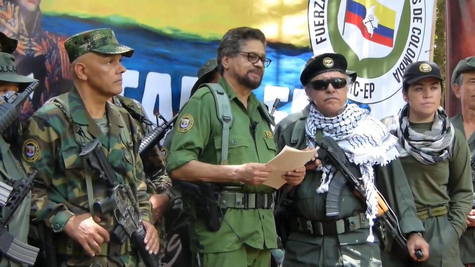 Resultado de imagen para Algunos lÃ­deres FARC vuelven a las armas