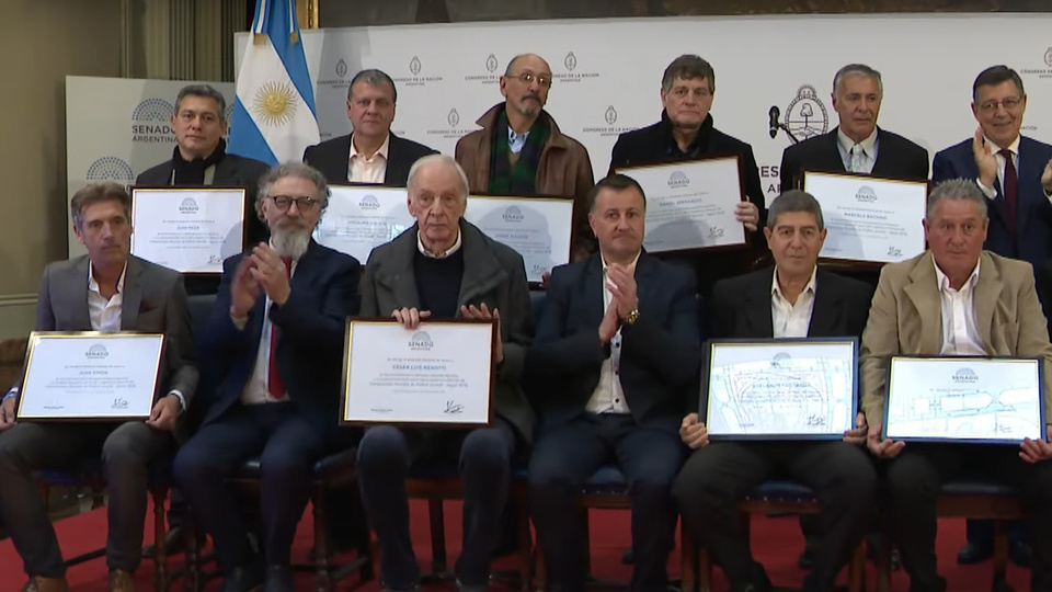 Los campeones del seleccionado juvenil de 1979 fueron premiados en el