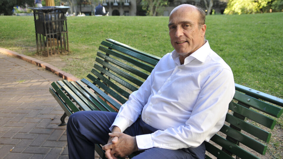 “Nuestro objetivo será trabajar, sumar, y hacer que nuestros pueblos se hermanen" dijo Daniel Martínez sobre la relación con Argentina.