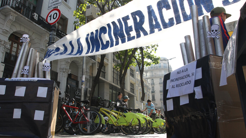 La justicia porteña prohibió incinerar basura en Buenos Aires