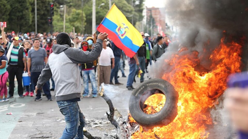 La crisis de Ecuador contada por sus protagonistas