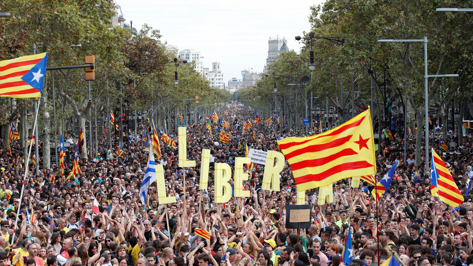 Medio millón de catalanes sale a la calle