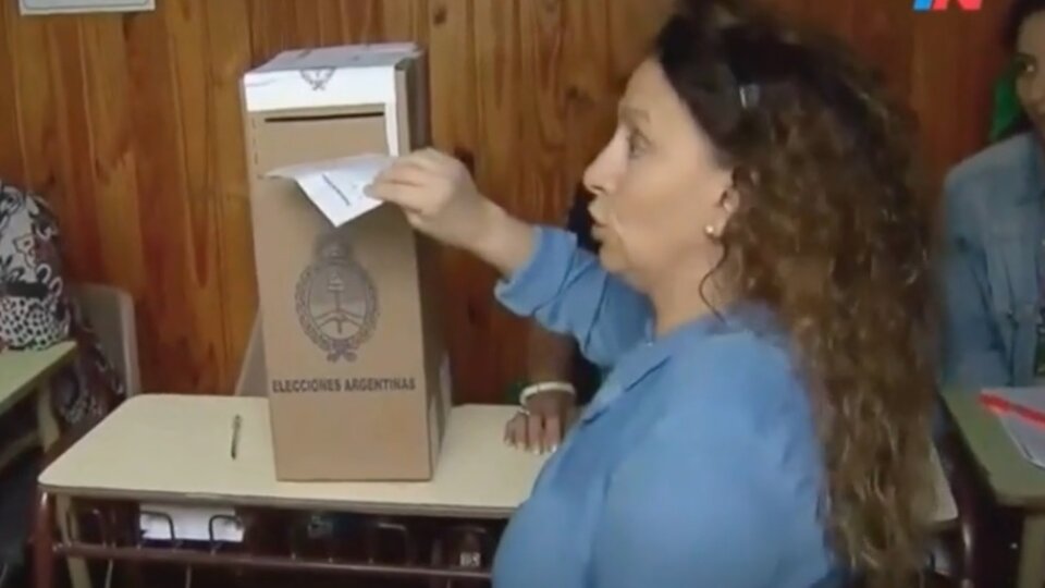 ¿Michetti votó en blanco?