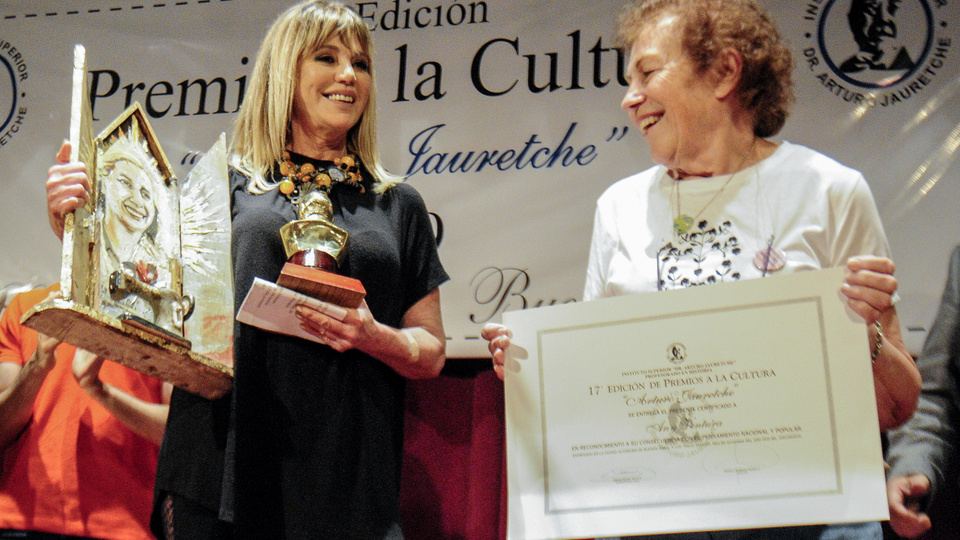 Premios Arturo Jauretche Página12