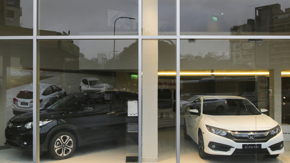 Hay un nivel de sobrestocks de autos que equivale a casi cinco meses de ventas.