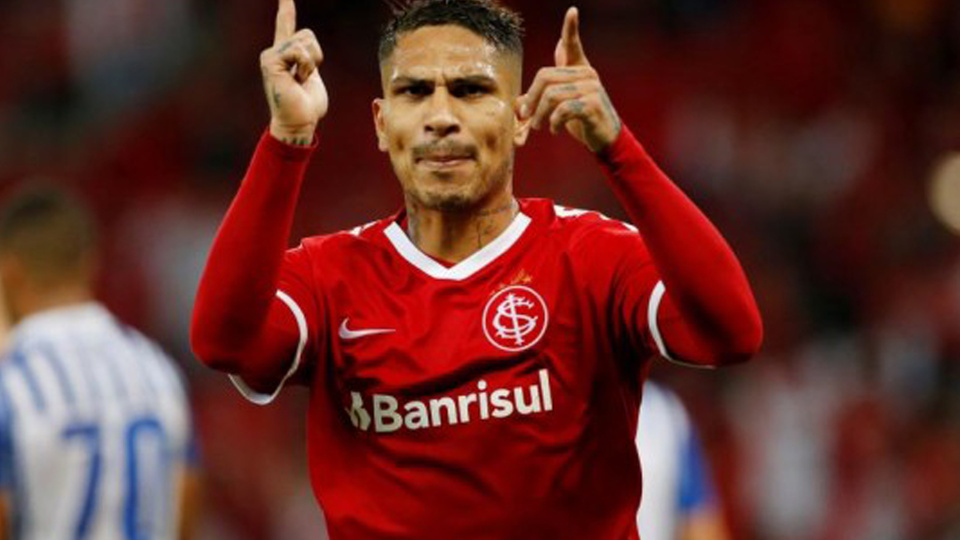Paolo Guerrero está más cerca de Boca