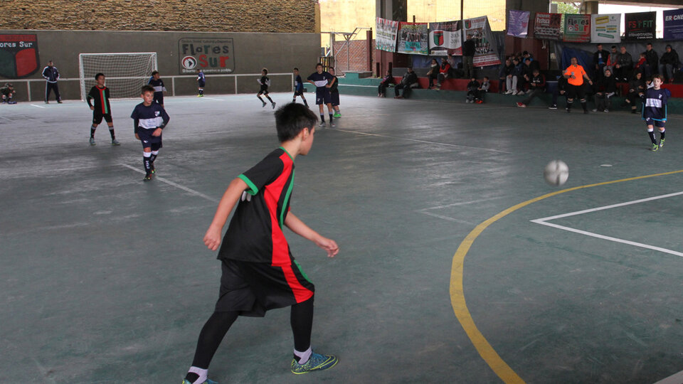 La hora de los clubes de barrio | Página12