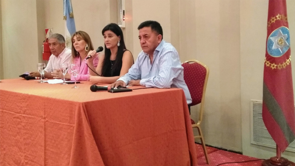 Moreau y Losada, acompañadas por los legisladores provinciales Villa y Ramos