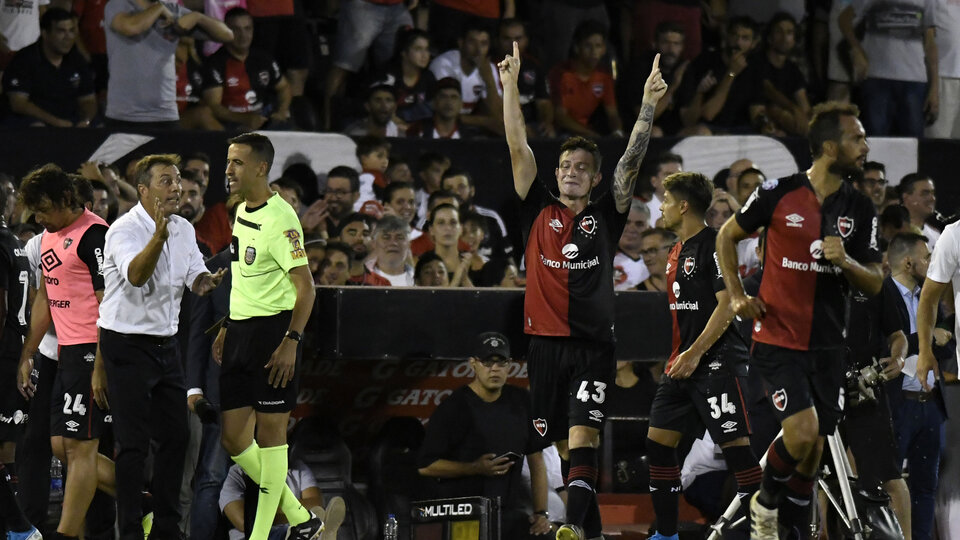 Superliga: San Lorenzo cayó en el Parque Independencia