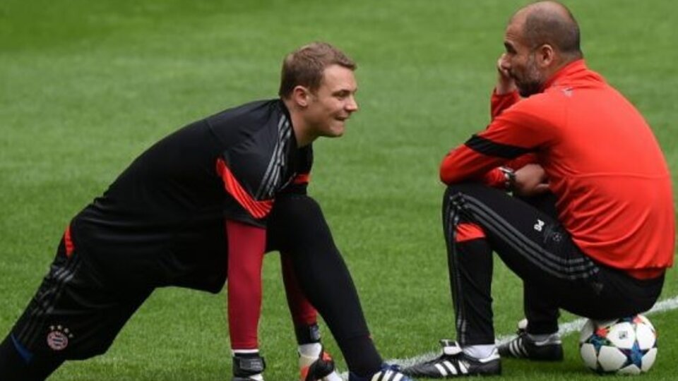 Manuel Neuer y Pep Guardiola durante su paso por el Bayern Múnich. (Fuente: AFP)