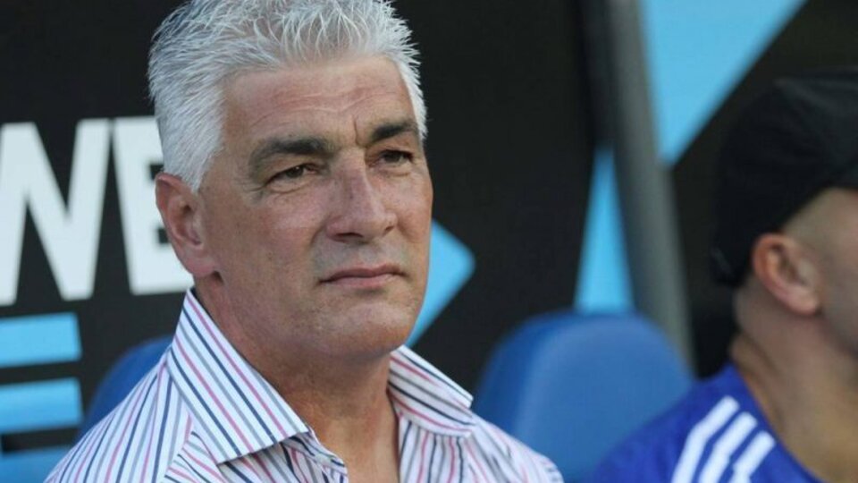 Unión se define entre De Felippe y Sensini para dirigir al plantel
