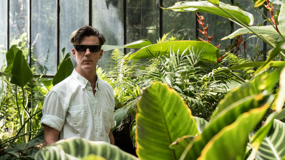 Synthesis Botánica es uno de los nuevos proyectos del productor Ivi Lee, el ex líder de Nairobi hoy establecido en Nueva York.