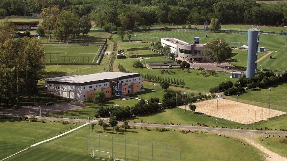 La AFA puso el predio de Ezeiza al servicio de las autoridades sanitarias