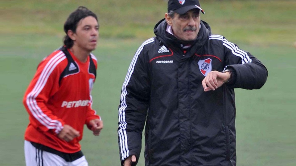 Angel Cappa habló sobre el descenso de River