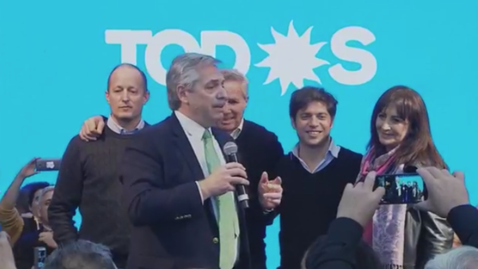 Alberto Fernández encabezó un acto en Temperley junto a Kicillof, Insaurralde, Solá y Tundis.