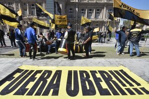 Los taxistas contra Uber (Fuente: DyN)