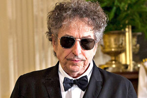 Dylan recibe el Nobel de Literatura