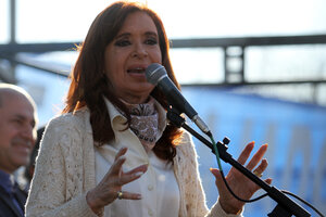 CFK a Macri: "No es mi mamá, es tu papá y vos también" (Fuente: Archivo)