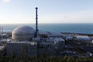 Explosión en una central atómica del norte de Francia (Fuente: AFP)
