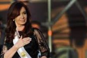 Pedido de juicio oral a CFK por el dólar futuro