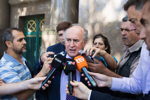 Parrilli: “Si hay alguien que está apretando a los jueces es el Gobierno actual”