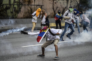 Otro día de manifestaciones en Caracas (Fuente: AFP)