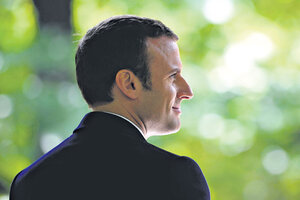 Macron asume en Francia rodeado de caras nuevas (Fuente: EFE)